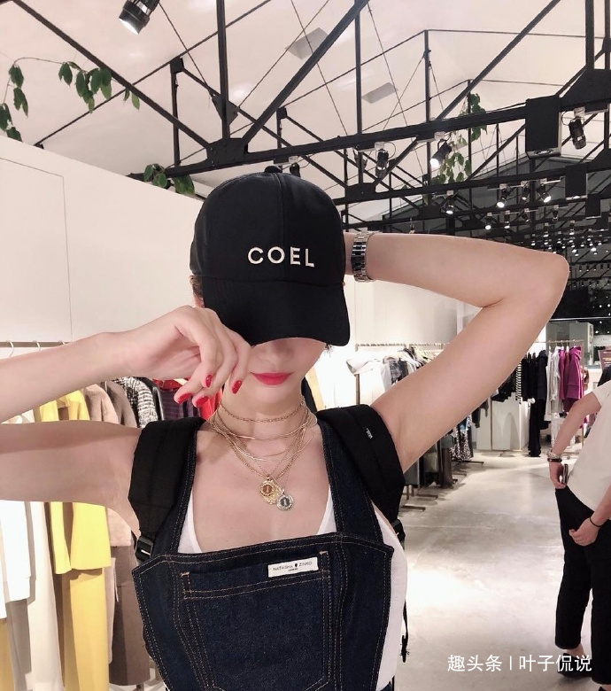 「叶子侃说」时尚美女|短发初恋般的感觉