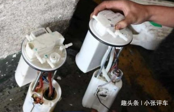 #小张评车#仪表盘上的油灯亮了还可以开吗？老司机：这都不懂，小心开坏了！