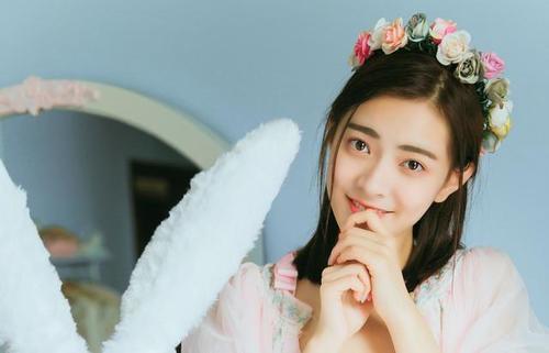 [幸福的拉拉]当一个男人彻底爱上你时，才会对你有这5种表现，藏都藏不住