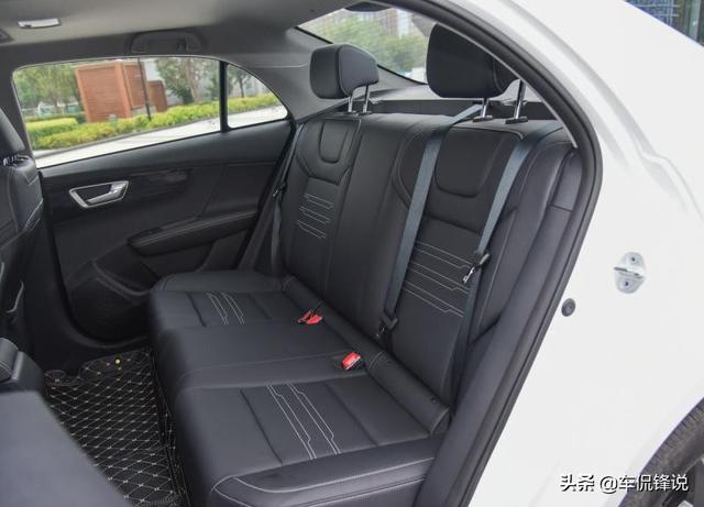 「蛋蛋懂车」试驾顶配8.68万的比亚迪秦，高速超乎想象，试驾总结出3特点