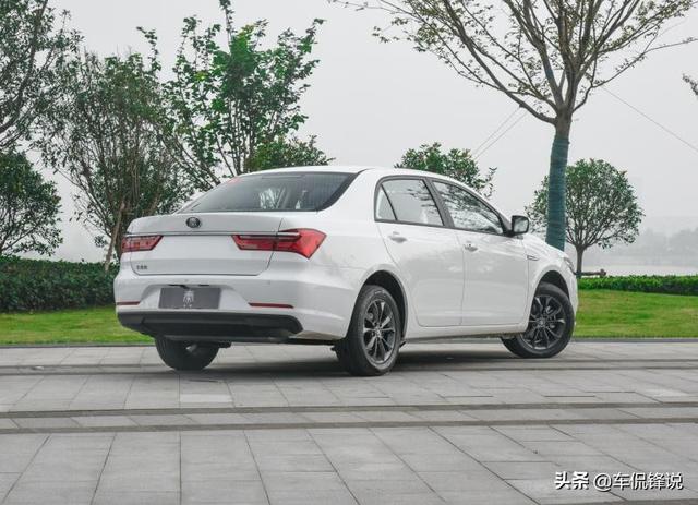 「蛋蛋懂车」试驾顶配8.68万的比亚迪秦，高速超乎想象，试驾总结出3特点