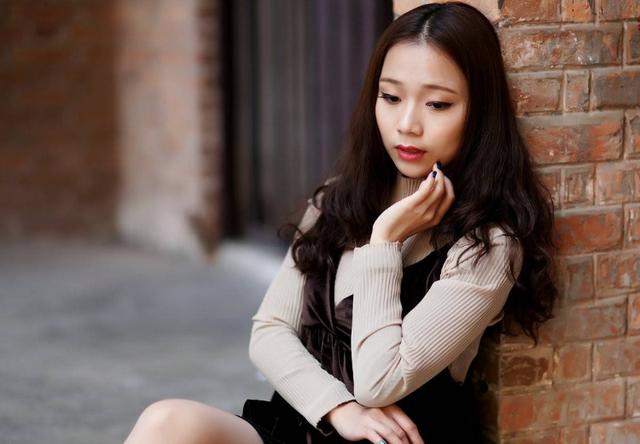 [校园留声机]爱发朋友圈的女人，常发这些信息对自己不好，也会被人嫌弃