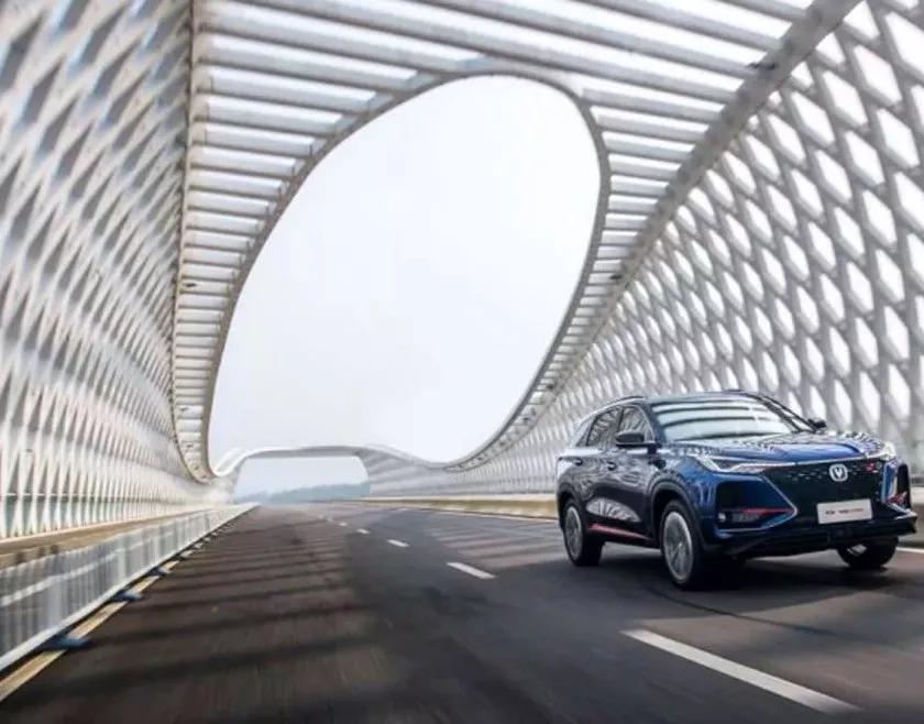 「悦耳汽大车」这绝不是一台只拿外观博眼球的车