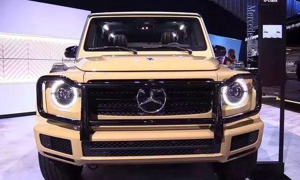 #热门汽车圈儿#奔驰G550，越野爱好者抵挡不了的诱惑，光这肤色就够吸引人的