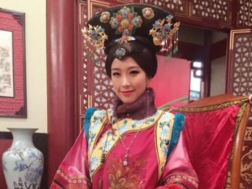 清朝在位25年享年61岁皇帝，有16位妃嫔，为何只有4位有名？