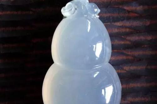 华云头条■心理测试：哪只葫芦你觉得最值钱？测你3年后会不会飞黄腾达！