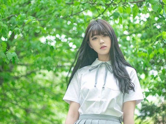 妮夏情感专栏■夫妻离婚，女儿选择跟爸过，妈妈垂泪，得知实情后夸女儿机智