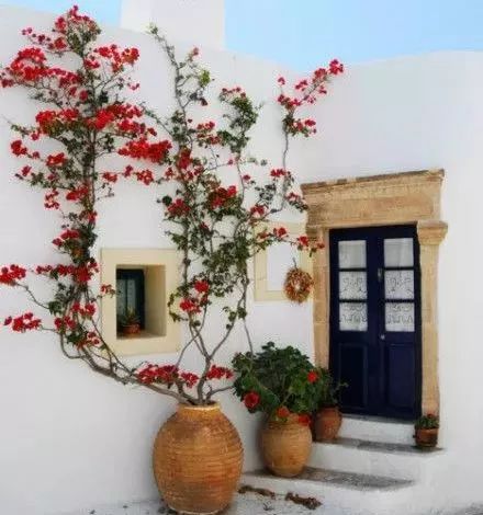 [美文分享]沉默，是一个人最大的哭声。