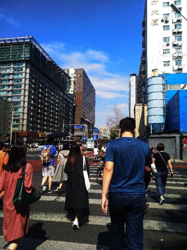 贴心老师TB@不要只做开明的父母，要做聪明的父母