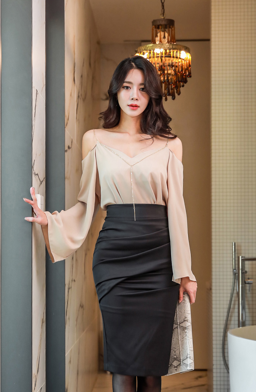 「染指一怒为红颜」平庸还是出众，都来自于我们自己的选择！