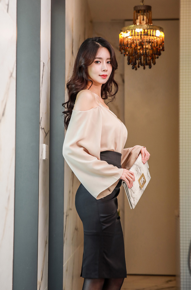 「染指一怒为红颜」平庸还是出众，都来自于我们自己的选择！