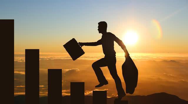 「妮夏情感专栏」男人到中年，不赚四种钱，赚得越多，越没福报