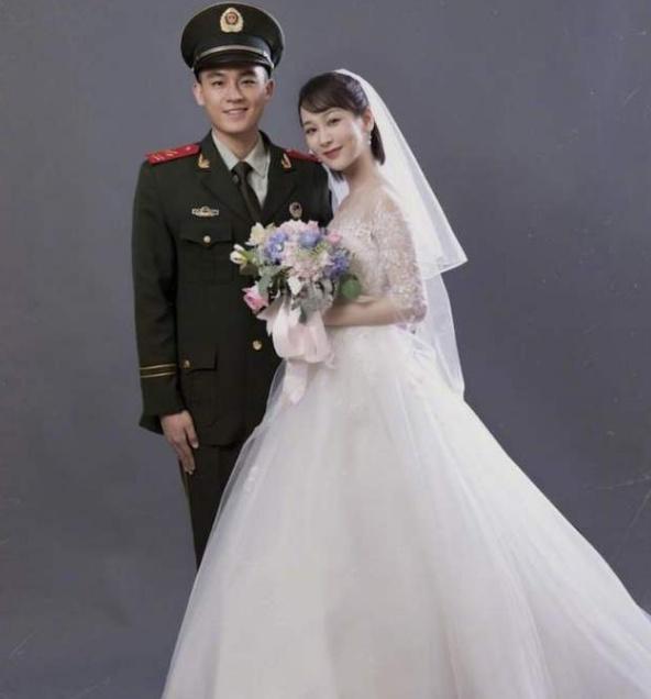 杨紫和欧豪的婚纱照已经够美了，看到她跟肖战的，网友：无懈可击