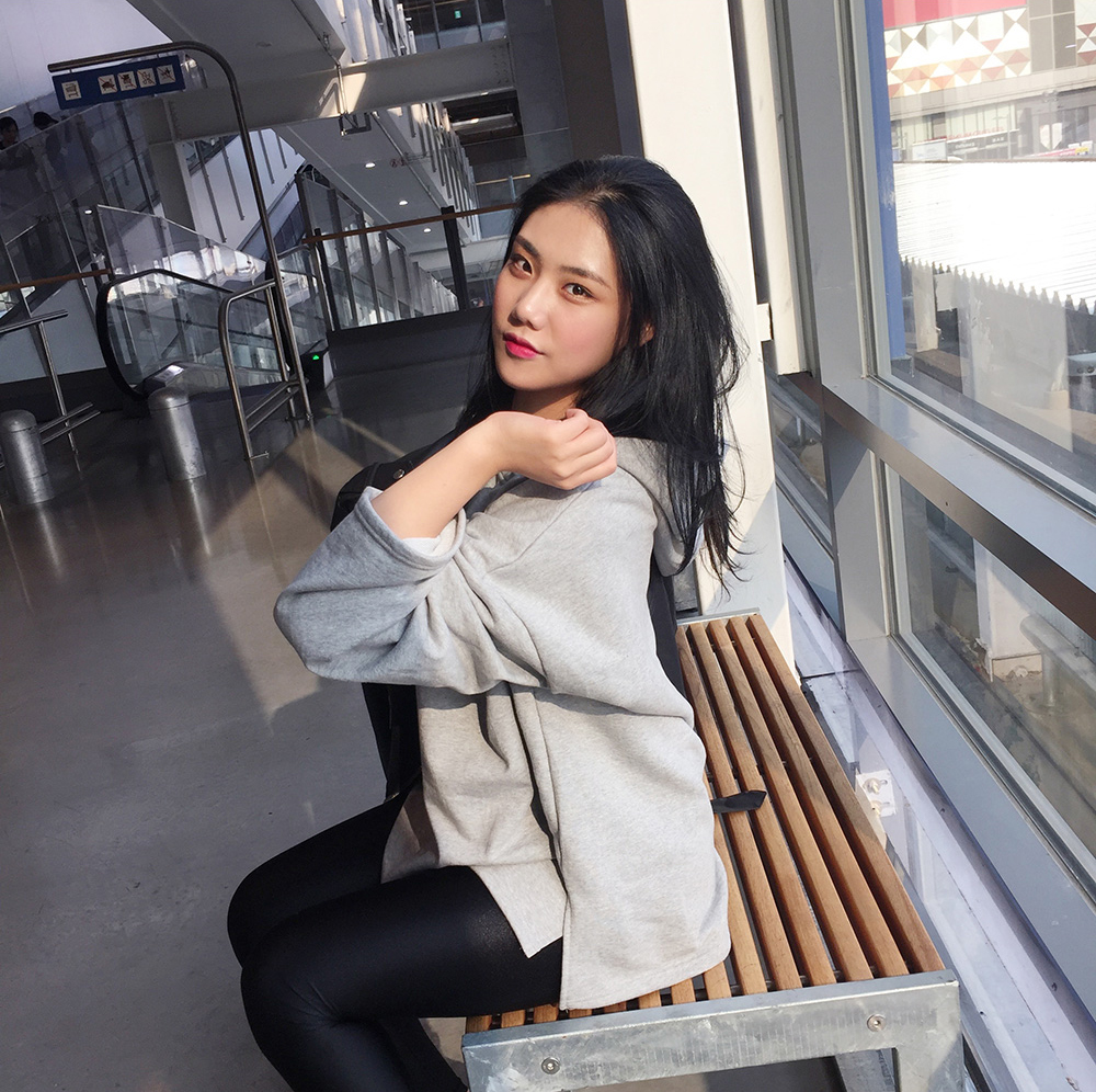 触动de人生感悟■人生路上，总会有盏心灵的明灯照耀我们，一步步，向前进！