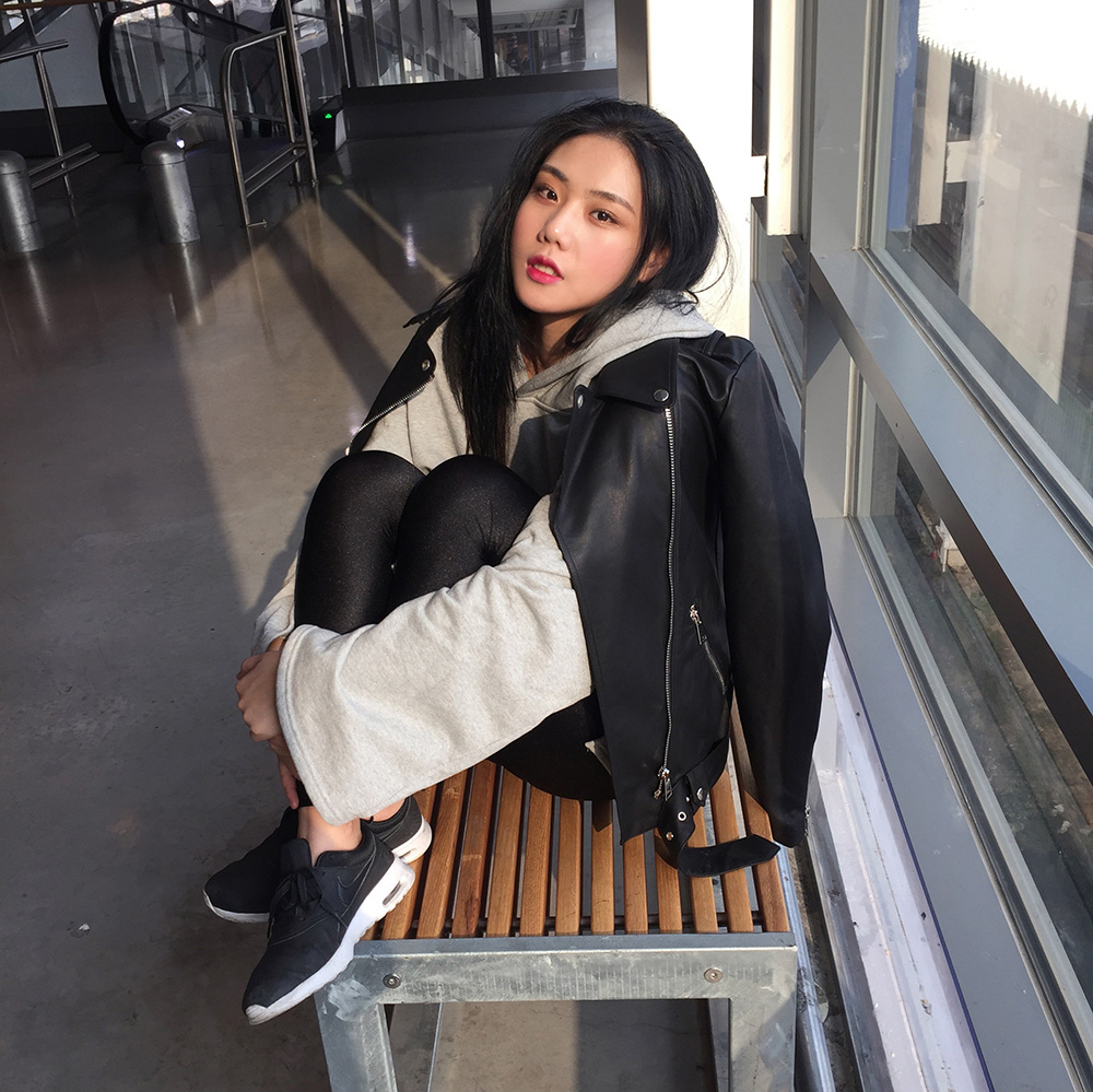 触动de人生感悟■人生路上，总会有盏心灵的明灯照耀我们，一步步，向前进！