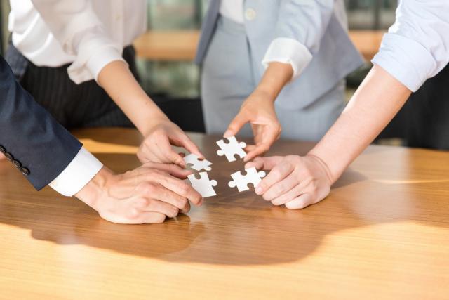 【春风】当领导问你忙不忙时，这时候的回答可要谨慎了！好的回答可以这样