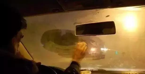 「好车之家」专家说开车时不要按内循环这个按钮，真假？