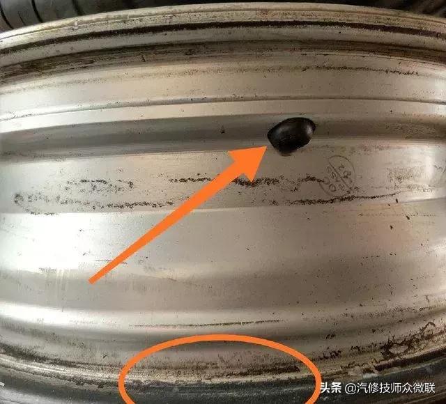 [汽车大咖]3万公里就换新轮胎让车主很心疼，师傅：谁让你这5年不舍得开车