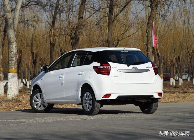 车与生活：便宜又省油的丰田车，价格已跌至5万多起，还买飞度吗？