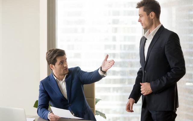 【巨海成杰老师】直言不讳的员工，领导是喜欢还是排斥？听老员工怎么说