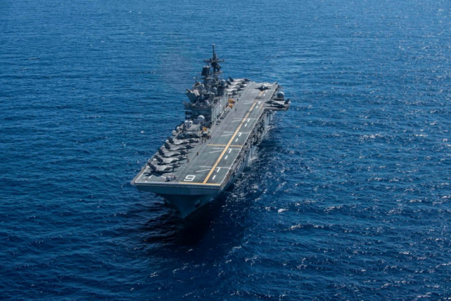 F35登上两栖舰，交付国民警卫队，东太大规模演习，美国这是想给