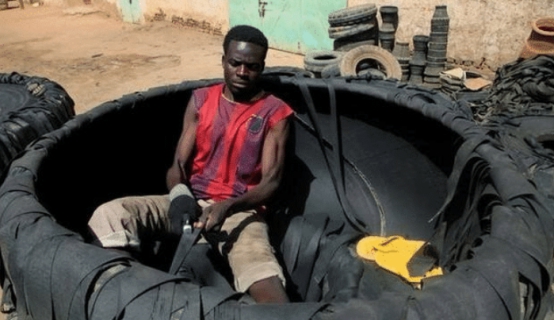 【奇闻寒梅】非洲黑人为何大量收购中国废弃轮胎？是有什么用途？