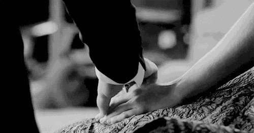 [经典情感语录]他爱不爱你，就看这几点