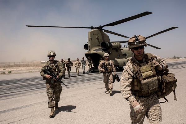 美国防部正计划快速撤军阿富汗:以防总统出其不意
