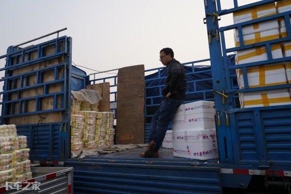 我爱奔驰大G@跑车这些年我走过最长的路不是高速，而是装卸场里的套路