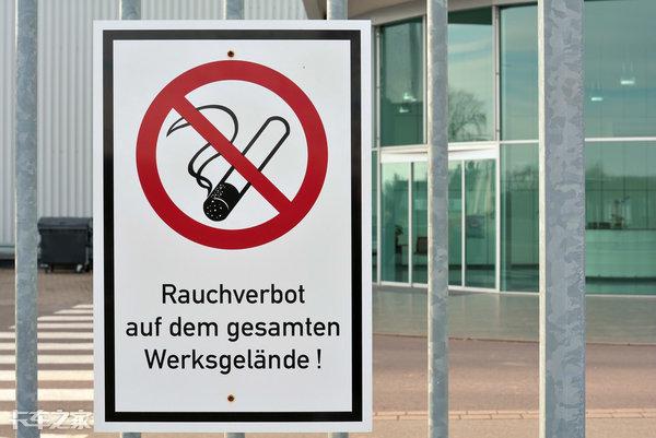 我爱奔驰大G@跑车这些年我走过最长的路不是高速，而是装卸场里的套路