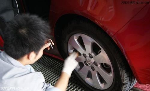「杜姆大大」最容易被刮蹭的地方 轮毂的保养注意事项