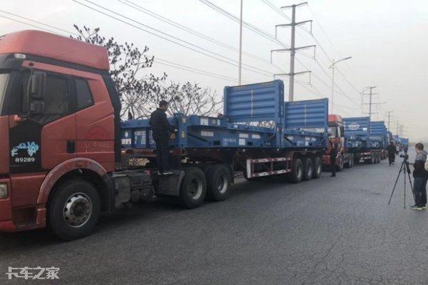 我爱奔驰大G@饿死不拉钢卷，运费低还危险，来看看国外是用啥车运输的