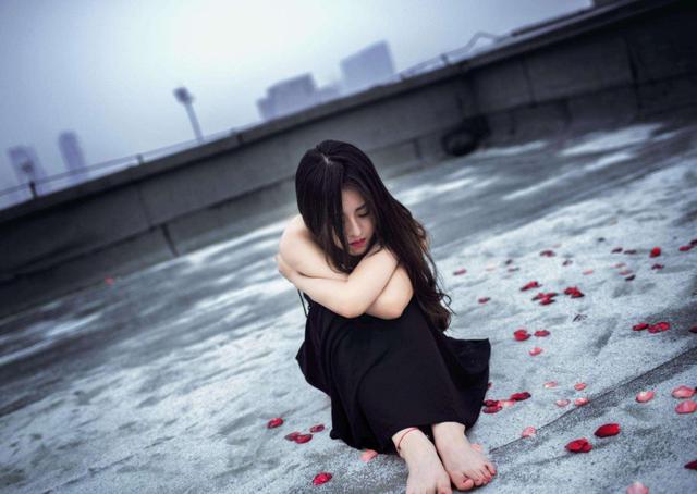 郑博远健身@恋爱时，三观不合的人就没必要在一起了，多一分钟都是伤害