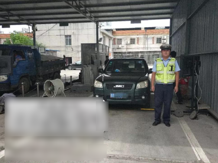 [SUV有情报]尾气检测超标咋办？聪明人都用这招，黄牛看完哭了：饭碗被你抢了