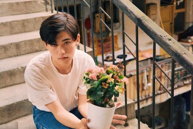 【情痴大圣胡话】拥有这3点的男人，他们很有魅力，可以吸引女人的注意力