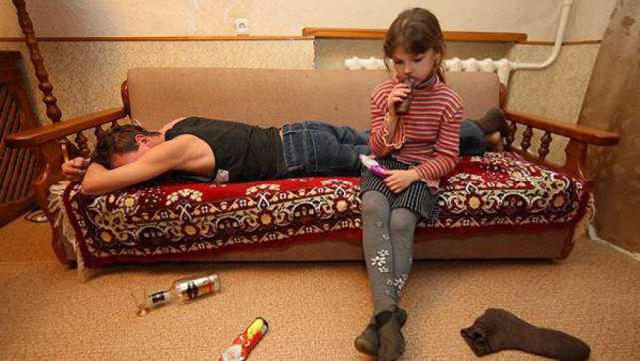难解的贫困问题：半数俄罗斯家庭仅能维持吃穿