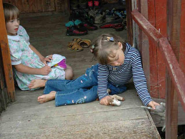 难解的贫困问题：半数俄罗斯家庭仅能维持吃穿