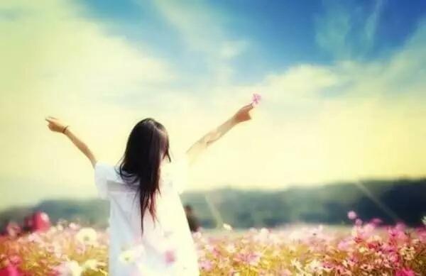 [如风轻似云淡]朋友圈，看上去很美好