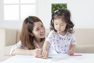 「羽木舒亲子育儿」7岁女孩抱摔150斤老爸：有远见的父母都是“狠心”的