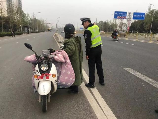 阿虎汽车：迎宾路快捷道！这些车禁行！