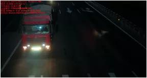 【家有汽车】货车违规加装LED灯躲避执法！烟台多辆大货车司机被记满12分