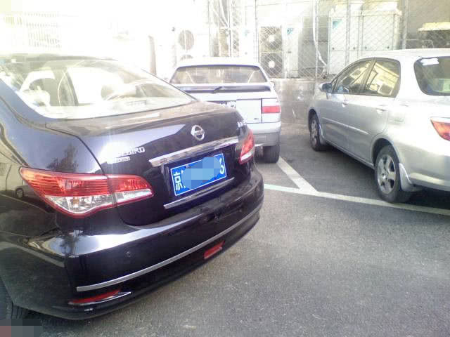 汽车轿车讲堂■11月1号起，外地车只能在北京呆84天？当地人有苦说不出