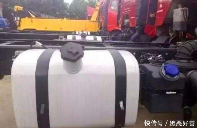 [心理观察家]为什么货车司机要往车里加尿素，到底有什么用？说出来你可能不信