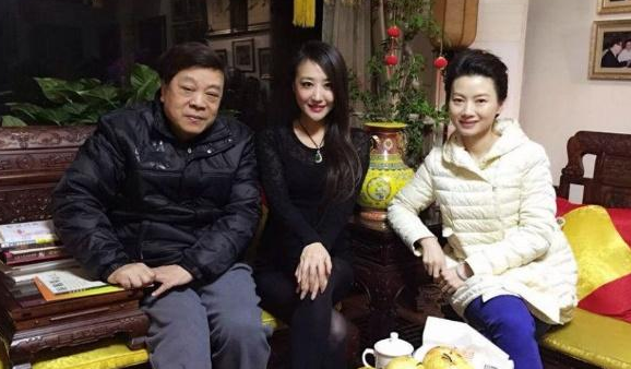 娱乐半蕾：俗语“见官莫向前”，教你如何为人处世，下半句更精辟