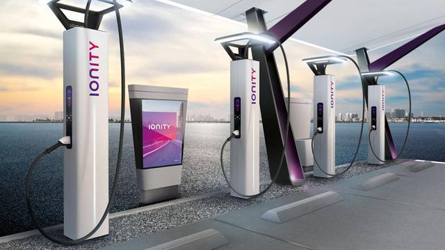 「路咖汽车」路咖评：氢燃料没必要？碳离子电池充电速度加快100倍