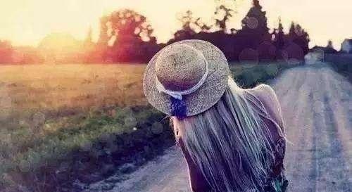 大华趣闻：女人一生的幸福，和男人无关，而是拥有3样拿不走的“东西”