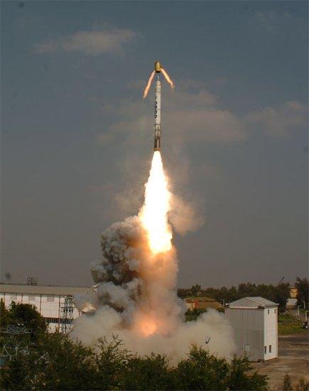少见的印度靠谱弹道导弹，携带核弹头射程达1000公里，值得重视