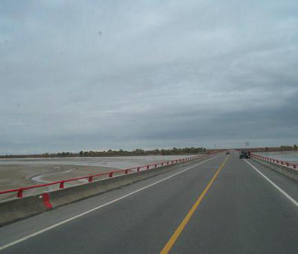 [车与生活]高速路上最危险的7个夺命“虎口” 你知道吗？