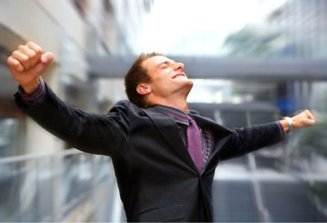 「猫扑网」工作非常努力，但是未能得到晋升，八字看你未来何时能升职加薪