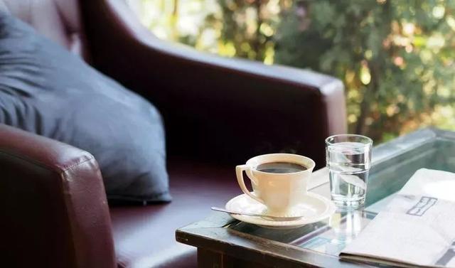 浅浅情感说：写给没人疼的傻瓜